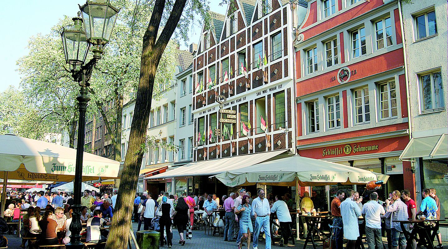 Altstadt, Bolkerstraße