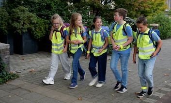 Rege Beteiligung beim Wettbewerb zum "Zu-Fuß-zur-Schule-Tag"