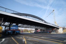 Die neue Brücke am Heerdter Lohweg © Landeshauptstadt Düsseldorf/Michael Gstettenbauer