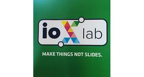 Logo IOX Lab | make things not slides