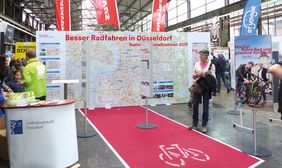 Unter dem Motto Besser Radfahren in Düsseldorf informiert das Amt für  Verkehrsmanagement die Besucher über die Radverkehrsmaßnahmen 2019.